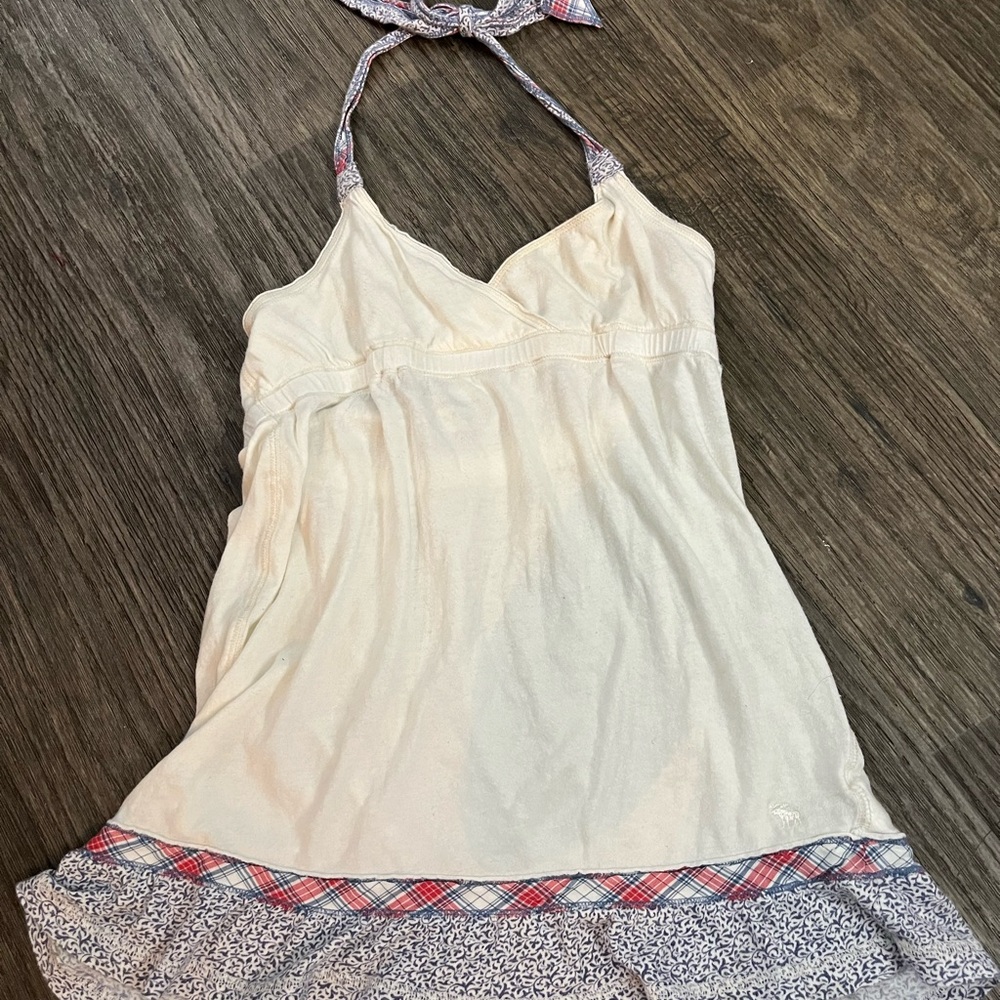 Abercrombie & Fitch White Garment